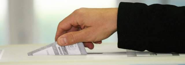 IL VOTO A BARREA E CIVITELLA ALFEDENA,  STRANE LISTE DI POLIZIOTTI E SCONOSCIUTI