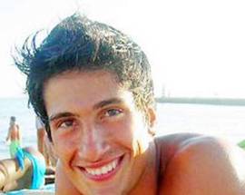 MODELLO CASTRA E UCCIDE IL PRESENTATORE TV SUO AMANTE