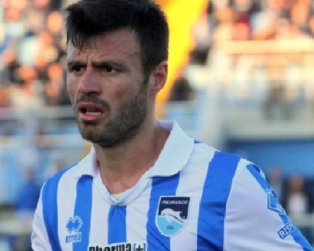 SERIE B: ALL’ADRIATICO FINISCE 1-1 TRA PESCARA ED ENTELLA, GRAN GOL DI MEMUSHAJ
