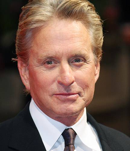 MICHAEL DOUGLAS SHOCK: ”IL MIO CANCRO ALLA GOLA CAUSATO DAL SESSO ORALE”