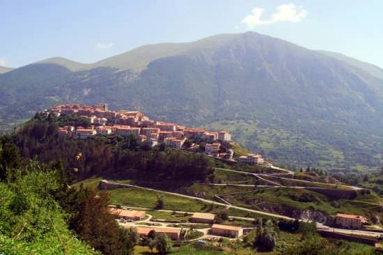 OPI: CITTADINI ‘ABUSIVI’, DOVRANNO PAGARE PER RISCATTARE LE CASE