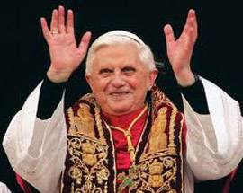 SULMONA: UN MANIFESTO RICORDA LA VISITA DI BENEDETTO XVI