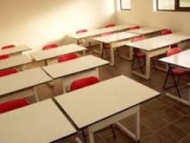 SICUREZZA SCUOLE: A TERAMO  LA PROTESTA DEI GENITORI  PER EDIFICI NON AGIBILI