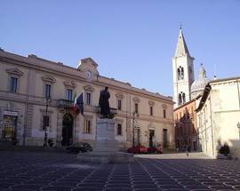 SULMONA: SI INSEDIA COMMISSARIO, A PRIMAVERA SI TORNA AL VOTO