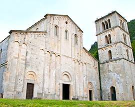 CRISI DELLE NOZZE A SERRAMONACESCA? FIERA DEGLI SPOSI ALL’ABBAZIA