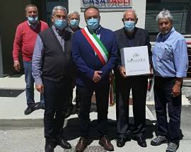 L’AQUILA: ‘UN ULIVO PER LA VITA’, LA SOLIDARIETA’ PASSA PER L’OLIO