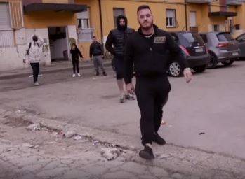 AGGRESSIONE TROUPE RAI A RANCITELLI: DENUNCIATI 3 PESCARESI