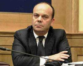 BUSSI: LE RAGIONI DI TOTO IN UN’INTERROGAZIONE DI DI BIAGIO (AP), ”VERIFICARE FONDI E LEGITTIMITA’ GARA”