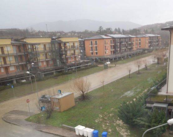 MALTEMPO ABRUZZO:  A L’AQUILA ALLAGAMENTI VENTO CAUSA DANNI, OGGI ANCORA PIOGGIA