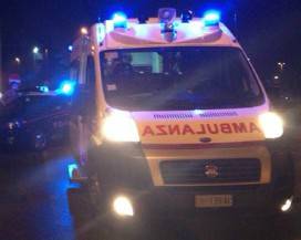 ATESSA: AUTO SI RIBALTA AD UN INCROCIO, FERITO  52ENNE