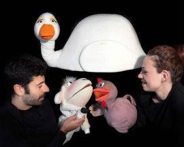 TEATRO: SUCCESSO ALL’AQUILA PER ”IL BRUTTO BRUTTO ANATROCCOLO”