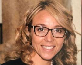 ELEZIONI PRATOLA: ANTONELLA DI NINO PRESENTA LISTA AL TEATRO COMUNALE