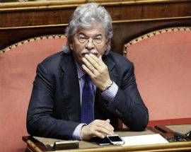 NEVE E TERREMOTO: RAZZI, ”RIDATECI BERLUSCONI, ABRUZZO ALLO STREMO”