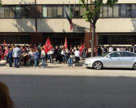 APPALTI SCOLASTICI: A PESCARA PROTESTA ADDETTI, ”RITARDI PAGAMENTO FONDO FIS”