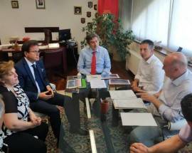 SCUOLA: SINDACI MEDIO VASTESE CHIEDONO A REGIONE PLESSO UNICO