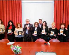 ”ARCOLAIO D’ARGENTO”: PREMIATE A PESCARA DONNE DI SCIENZA E TEATRO