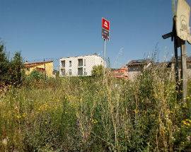 L’AQUILA: AREA ACCOGLIENZA TEMPERA NEL DEGRADO, PROTESTE