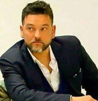 COMUNE CHIETI: ASSENTE A VOTO BILANCIO PERCHE’ IN VACANZA, SI DIMETTE M5S ARGENIO