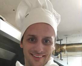 CHEF MORTO IN INCIDENTE: I FUNERALI NELLA CHIESA DOVE DOVEVA SPOSARSI
