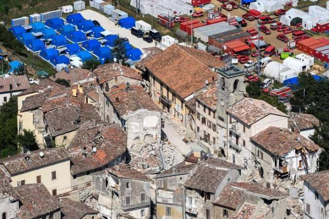 TERREMOTO CENTRO ITALIA: NUOVA FRANA SULLA SALARIA, TRAFFICO INTERROTTO