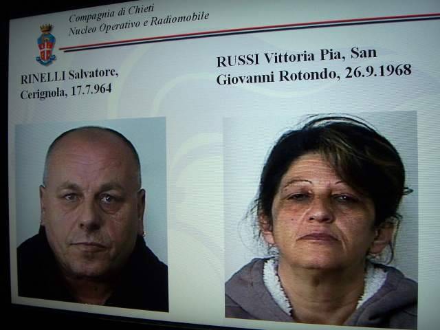 CHIETI: ANZIANO PRESO A PUGNI E RAPINATO, DUE ARRESTI