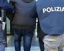 AGGREDISCE FIGLIA 14ENNE DELLA EX, 53ENNE IN MANETTE A PESCARA