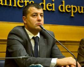 REFERENDUM COSTITUZIONALE: ARTURO SCOTTO (SI) ALL’AQUILA PER IL ”NO”