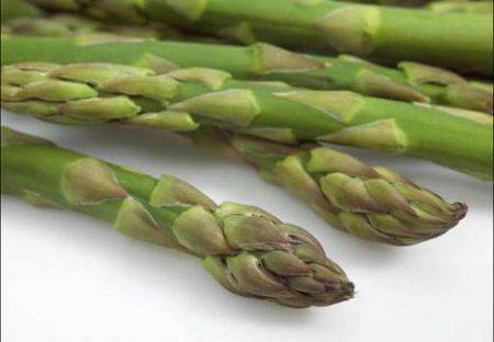 CAPODANNO: IL RIMEDIO PER IL POST SBRONZA? SONO GLI ASPARAGI