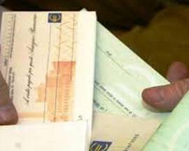 COMPRA AUTO CON ASSEGNI FALSI PER LA SECONDA VOLTA, DENUNCIATO