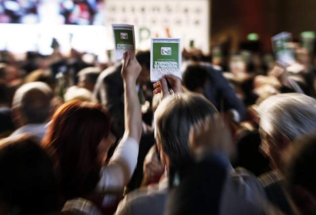 PEZZOPANE-CANOSA: DUE DONNE IN DIREZIONE NAZIONALE PD, ORLANDIANI FUORI A SORPRESA