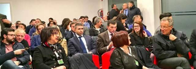 REGIONALI: PD IN UN VICOLO CIECO, SENZA LEGNINI CENTROSINISTRA DA’ FORFAIT