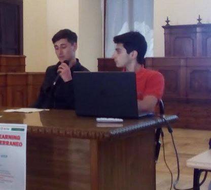 ATRI: MIGRANTI E CASE VUOTE, STUDENTI FANNO LEZIONE AD INSEGNANTI
