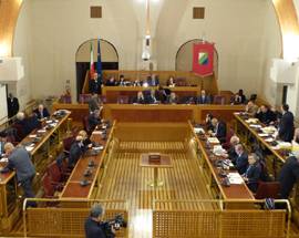 REGIONE: MARATONA DI DODICI ORE ALL’EMICICLOOK A BILANCIO E FINANZIARIA 2013, TUTTI I NUMERI