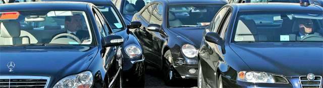 REGIONE: AUTO BLU SEMPRE PIU’ VECCHIE, ED E’ REATO RINCASARE CON AUTO SERVIZIO