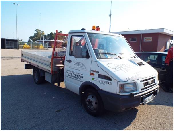 AUTOCARRO RUBATO RECUPERATO IN A14, ARRESTATO MAGREBINO