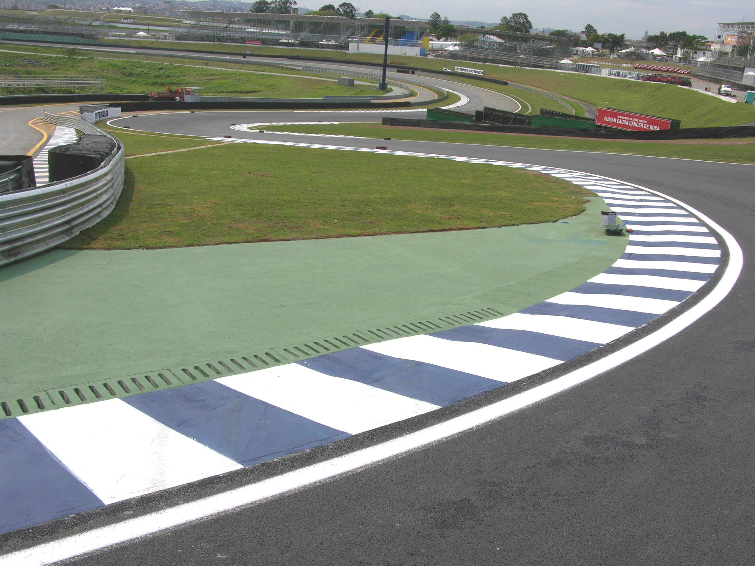 TERAMO: AUTODROMO DEL GRAN SASSO SI FARA’ IL 61% DEI CITTADINI HA VOTATO PER LA STRUTTURA