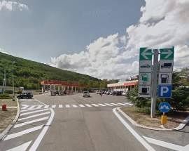 DIMENTICA MOGLIE IN AUTOGRILL SULLA A24: ”ECCO PERCHE’ NON MI RISPONDEVI IN AUTO”