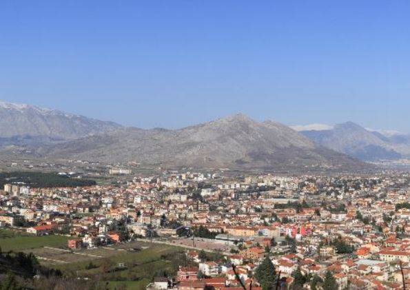 COVID: COMUNE AVEZZANO PROLUNGA ALLE 2 DI NOTTE APERTURE LOCALI