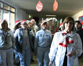 I BABBI NATALE DELLA SEVEL DONANO GIOCATTOLI AI BIMBI DI ONCOEMATOLOGIA A PESCARA