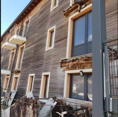 L’AQUILA: CROLLANO TRE BALCONI NEL PROGETTO C.A.S.E. DI  CESE DI PRETURO