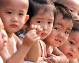 CINA SHOCK: ARMATO DI ASCIA ENTRA IN ASILO E UCCIDE TRE BAMBINI