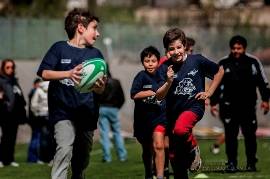 L’AQUILA, BAMBINI DELLE SCUOLE SCOPRONO EMOZIONI DEL RUGBY
