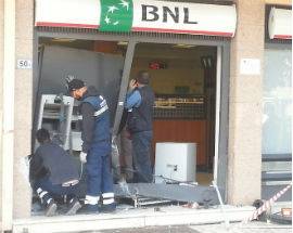 ASSALTO AL BANCOMAT DELLA BNL DI SANT’EGIDIO CON L’ESPLOSIVO