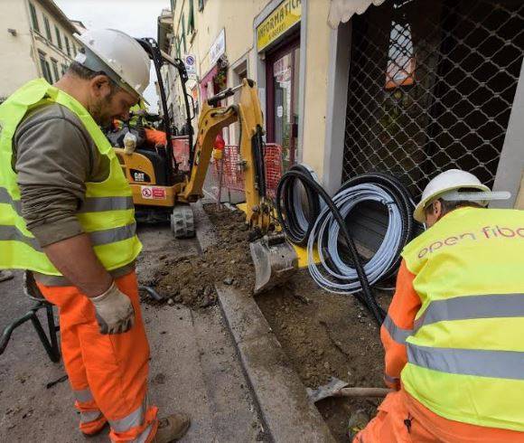 BANDA LARGA: MARSILIO E LIRIS, ENTRO DUE ANNI INTERVENTI CONCLUSI