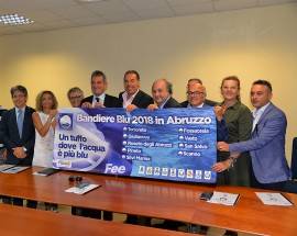 TURISMO: BANDIERE BLU, PRESENTATI CRITERI PER OTTENERE RICONOSCIMENTO