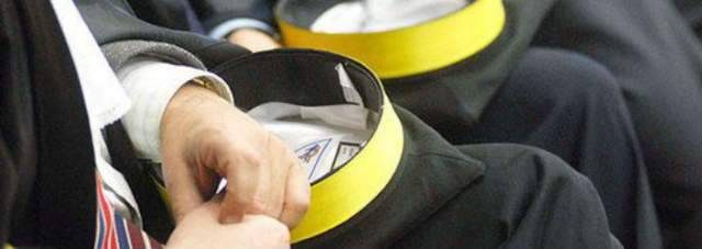 UNIVERSITA’: LO SCIOPERO DEI PROF DIVIDE, ”E’ DIFESA CORPORATIVA”; ”NO, SONO DIRITTI”