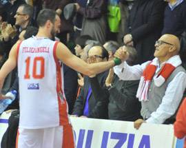 BASKET: CHIETI PERDE IN CASA CON TRIESTE CHE GUIDA LA SERIE 2-1