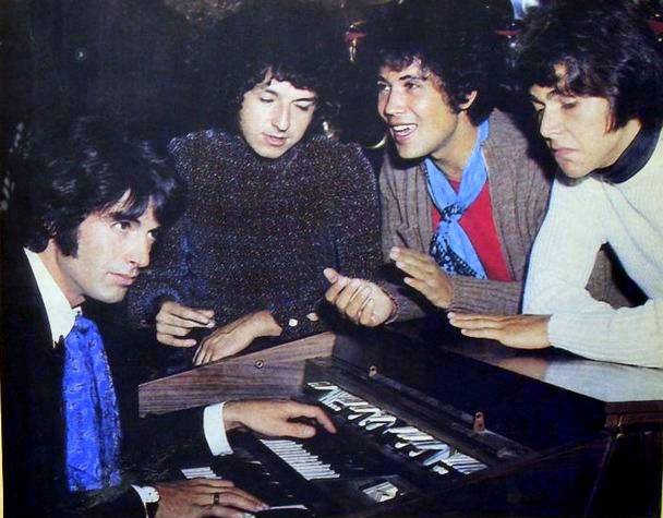 FRANCAVILLA: GRANDE MUSICA ANNI ’60 E ’70 NEL RICORDO DEL BLU BAR