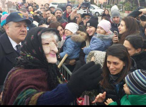 EPIFANIA: LA BEFANA VIEN DAL MARE,  A PESCARA SI RINNOVA LA TRADIZIONE