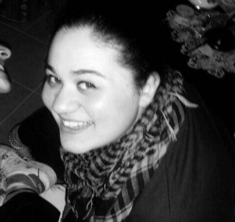 MUORE DOPO MAL DI TESTA: CASOLI ABBRACCIA BENEDETTA, OGGI I FUNERALI